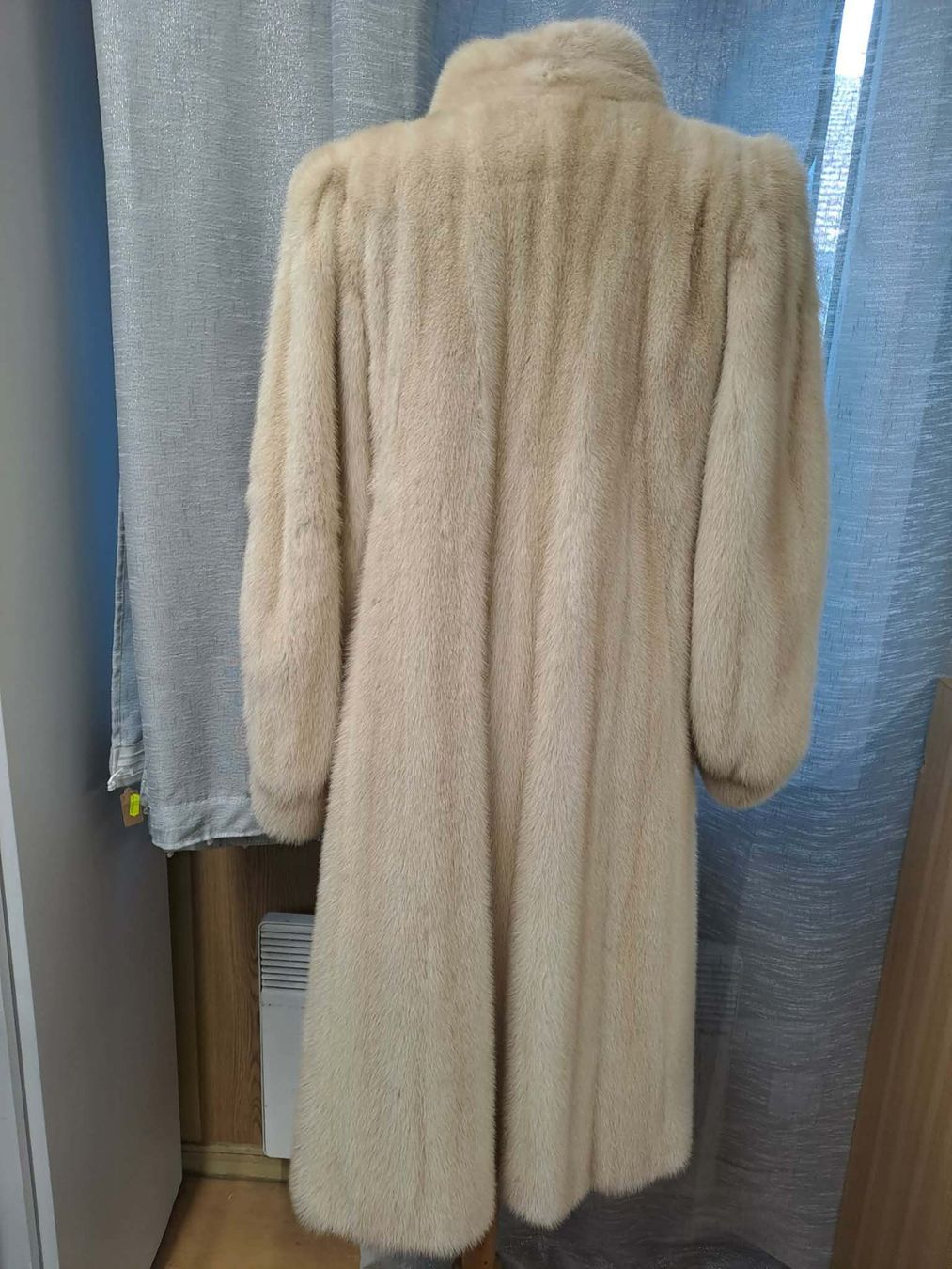 Cappotti: Manteau  Yves Saint Laurent – Usato da La Chaux-de-Fonds venduto da Emmaus2300CDF 1