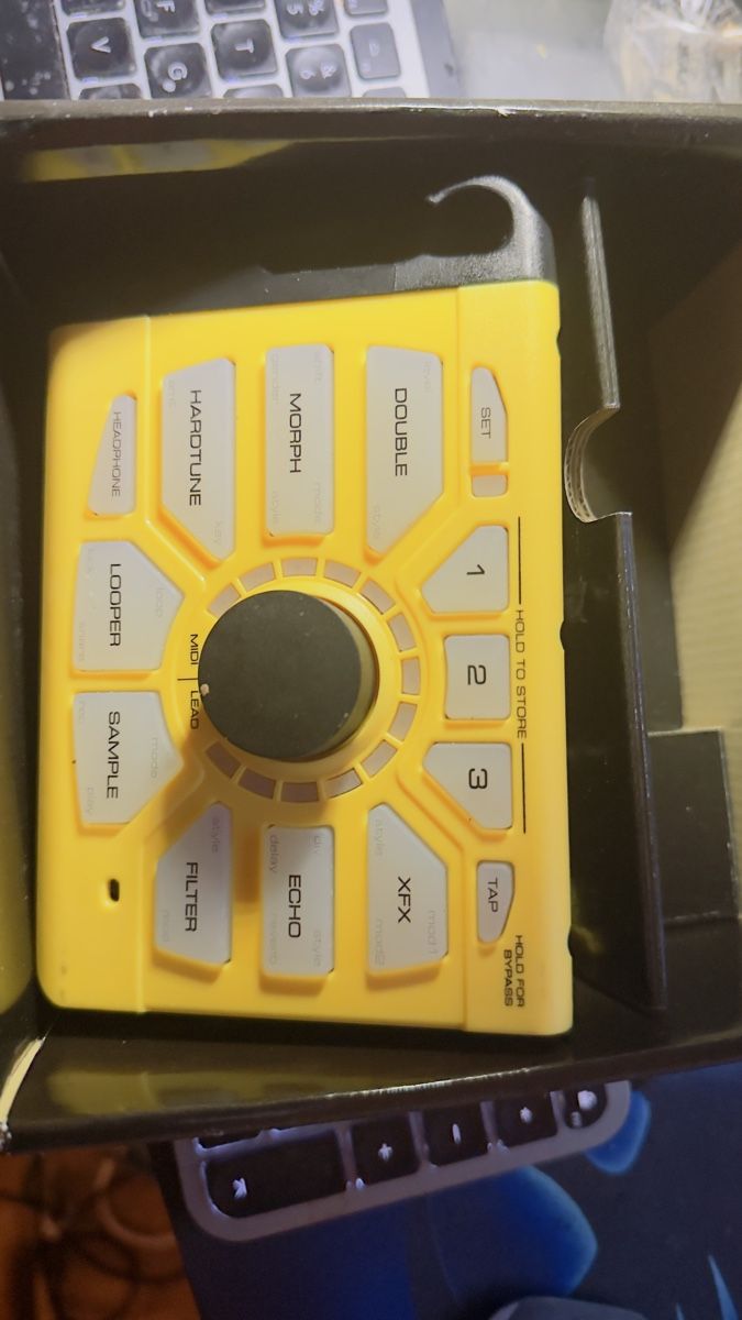 Musikinstrumente: TC HELICON PERFORM-VE - VOCAL PROCESSOR – Gebraucht aus Wabern von Sunlight777