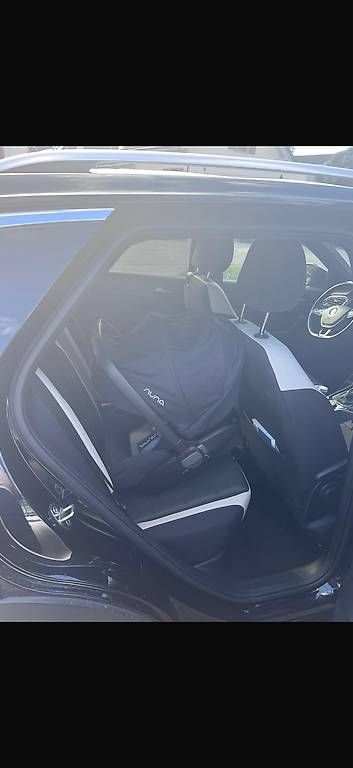 Seggiolini per auto: Nuna Babyschale zu verkaufen  – Usato da Aesch BL venduto da viv_zjs7 3