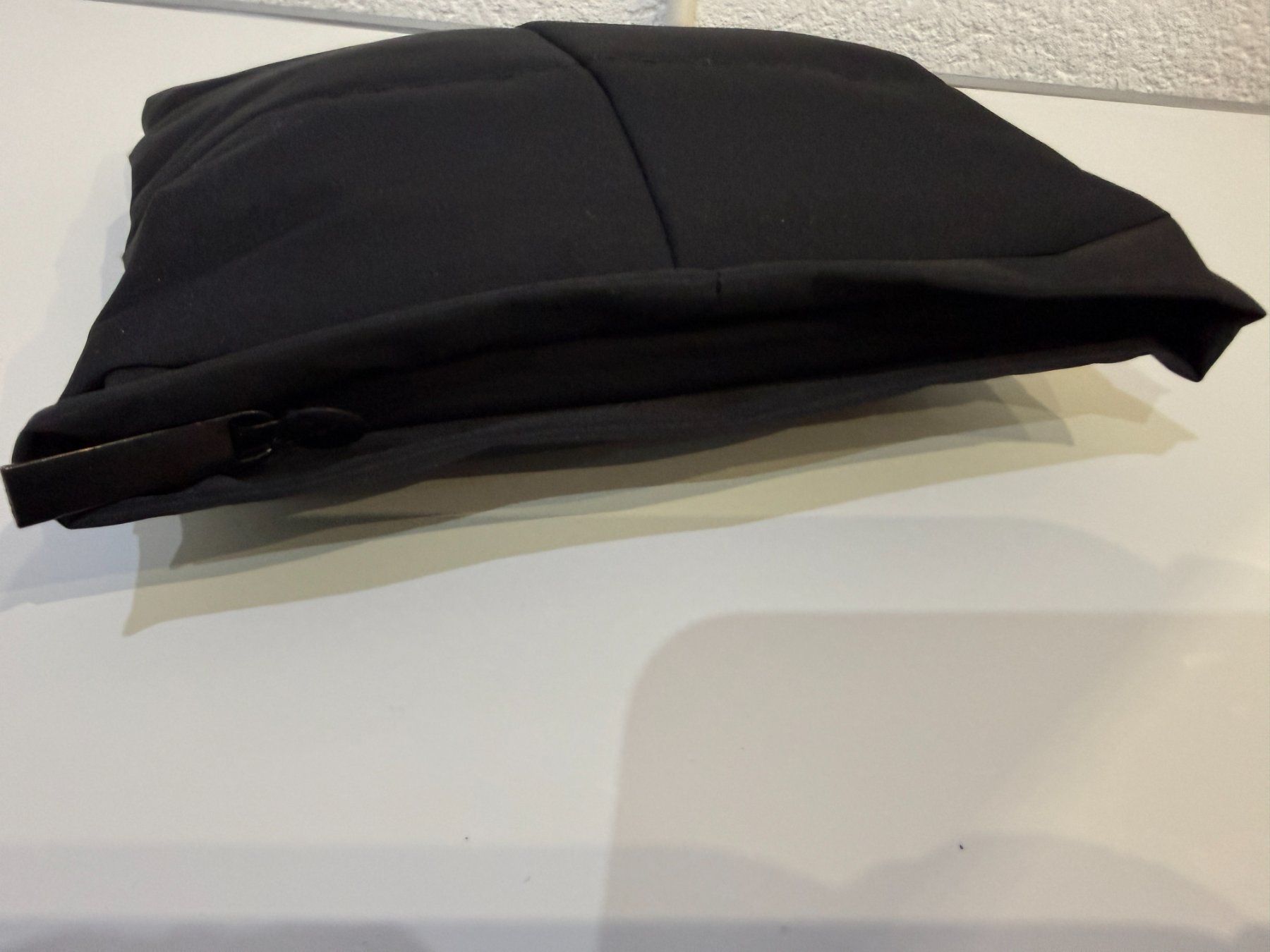 VIU × SWISS Amenity Kit , Original SWISS, voll gefüllt, NEU (Neu und ...