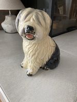 Antiker süsser Gipshund
