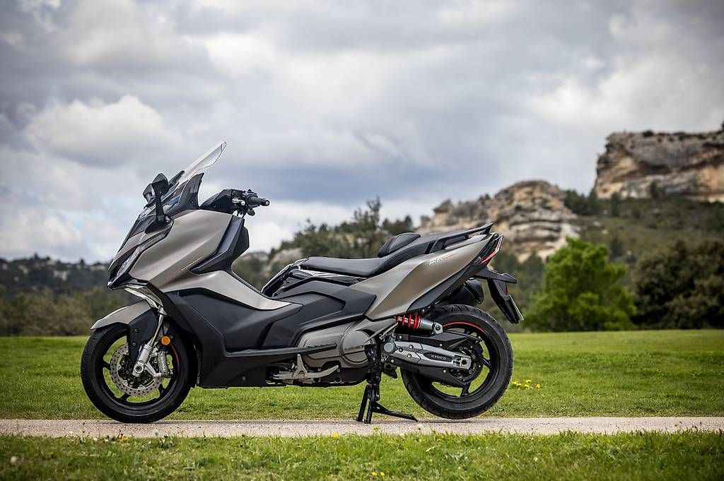 Kymco Scooter: Kymco AK Premium – Usato da Genève venduto da ter_qg7r 2