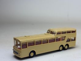VE1- Brekina Mercedes O 317 1 1/2 Decker beige