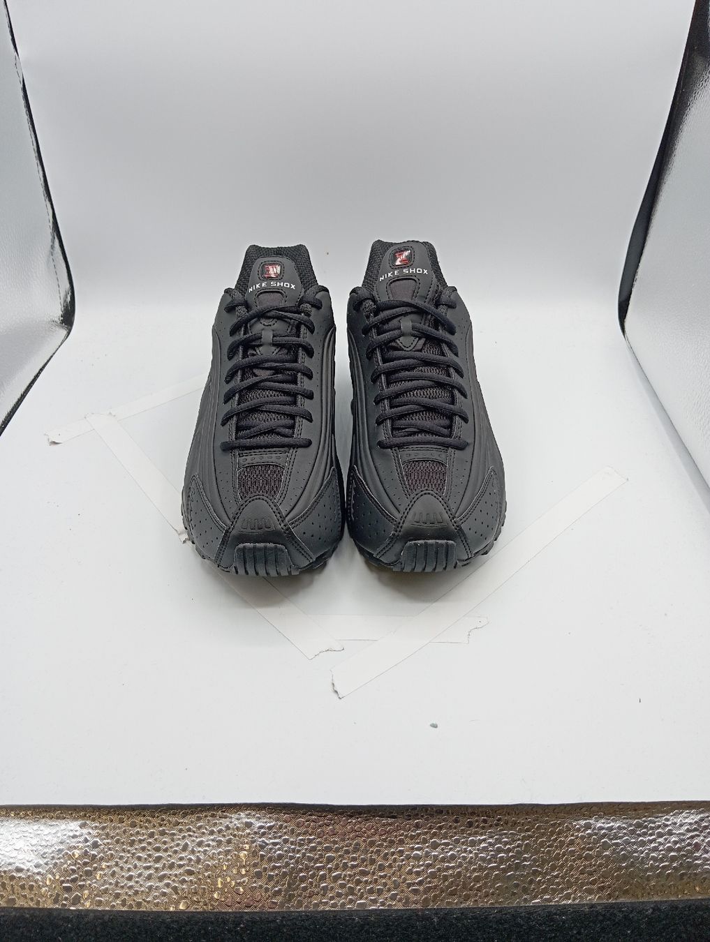 Nike Scarpe da uomo: Nike Shox R4 (EU38.5) – Nuovo e nell'imballaggio originale da Schaffhausen venduto da outlez 2