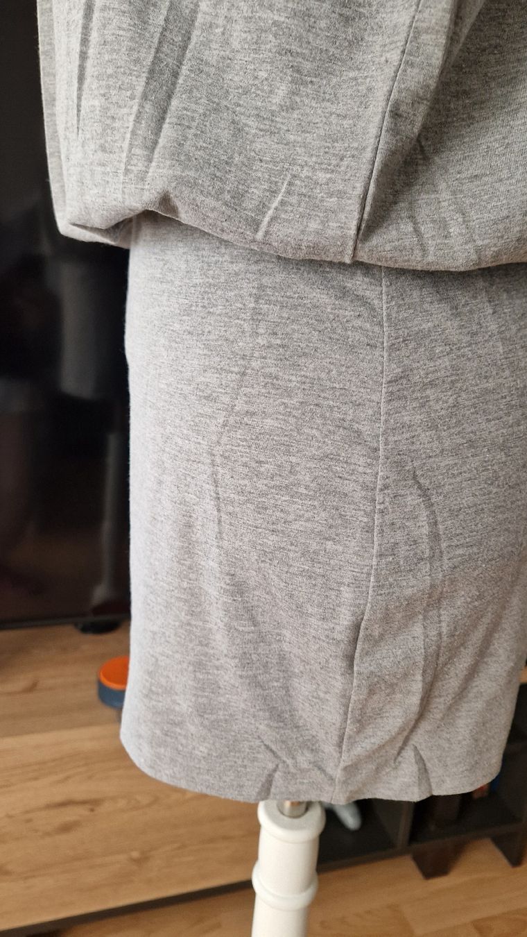 Kleider: Grey Ezra Basics Mini Dress, Size S – Gebraucht aus Klingnau von fairy.princess 1