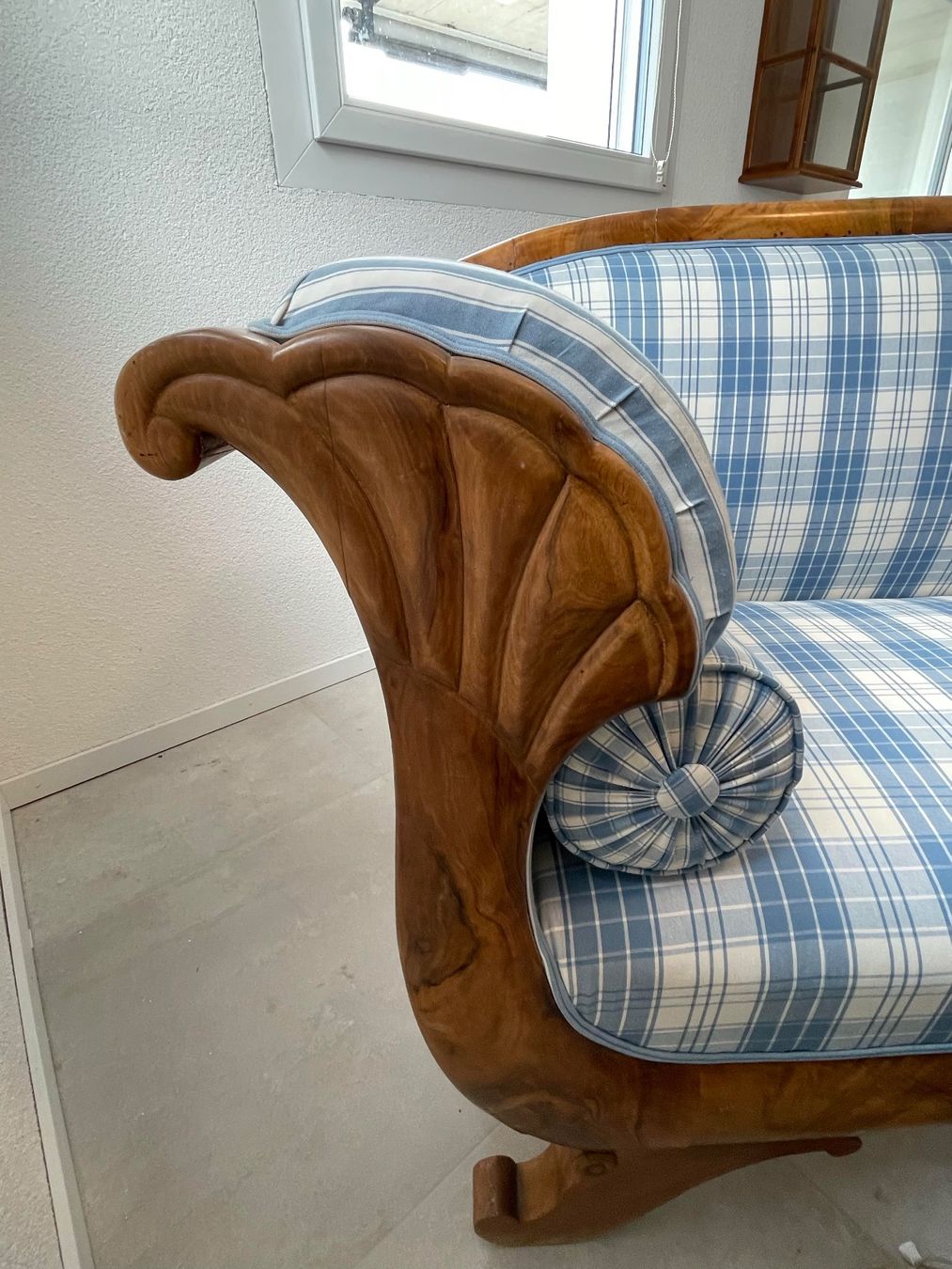 Sofas: Magnifique canapé ancien refait – D'occasion à Auvernier par pipaille 4