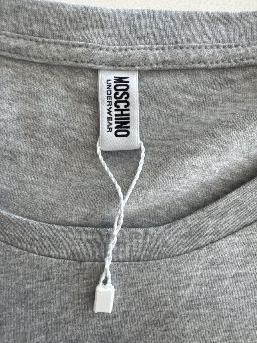 Moschino T-shirt: Moschino T-shirt – Nuovo e nell'imballaggio originale da Küsnacht ZH venduto da ees_9thz 1
