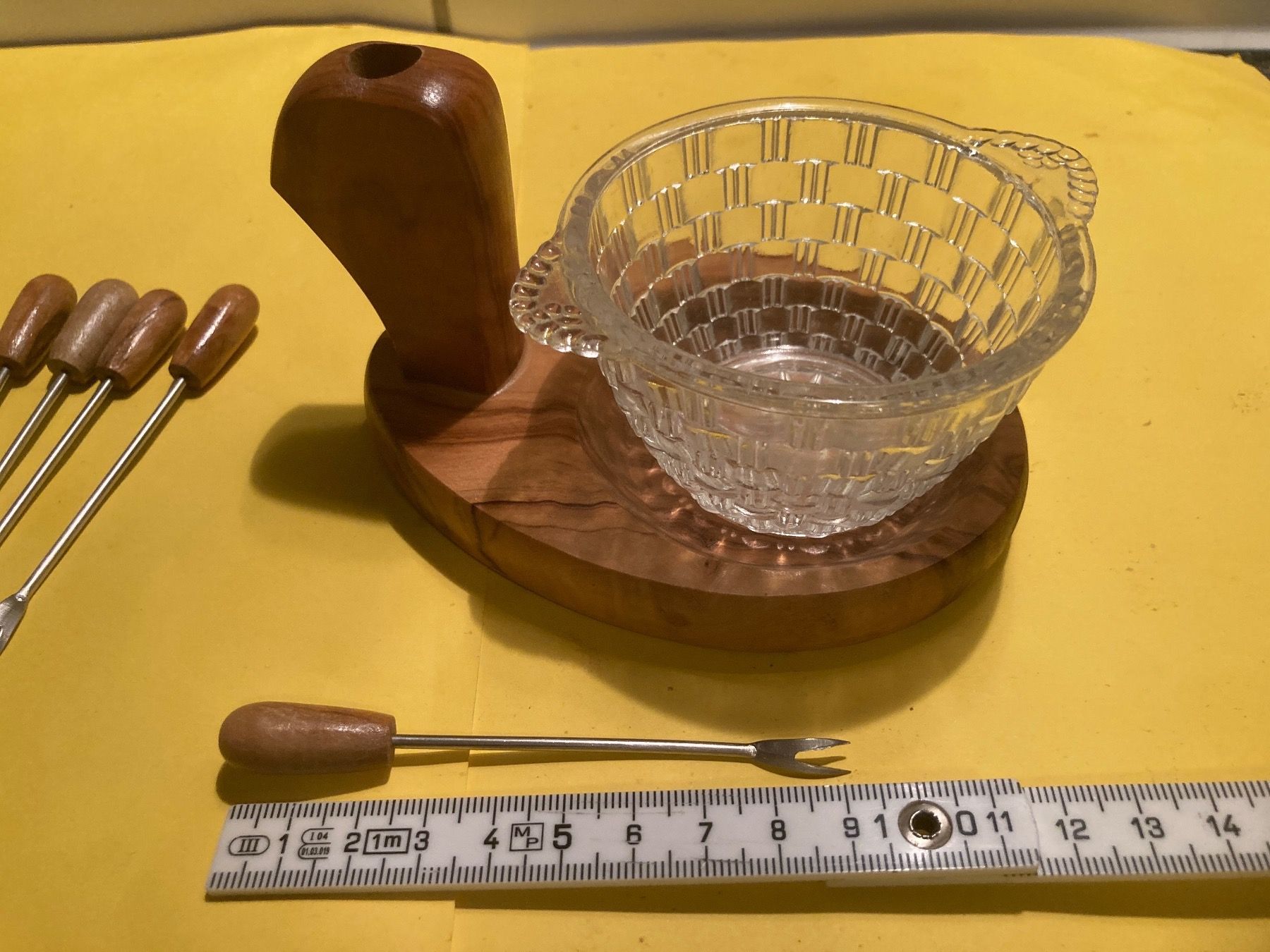 Forchette: Glas-Schälchen auf einem Holz mit 5 kleinen Gabeln – Usato da Zürich venduto da Chaeffeler 5