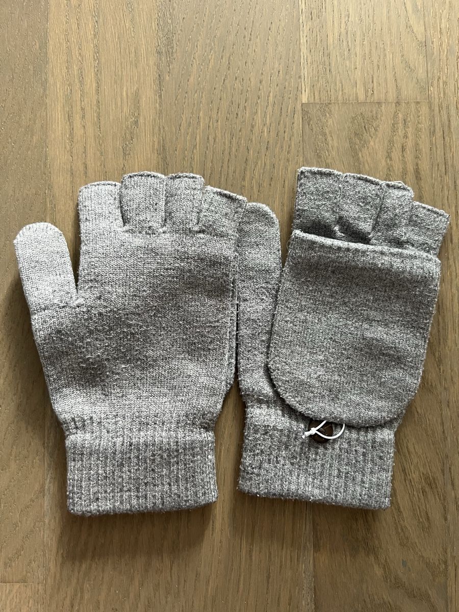 Guanti & manicotti: Warme, graue Strickhandschuhe mit Fingerkuppen – Usato da Kriens venduto da Krienserin_T 2