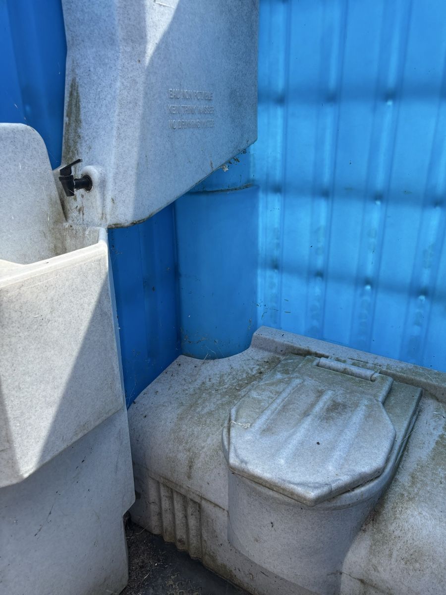 Baucontainer: Chantier – Defekt aus Vuisternens-devant-Romont von sauvage66 2