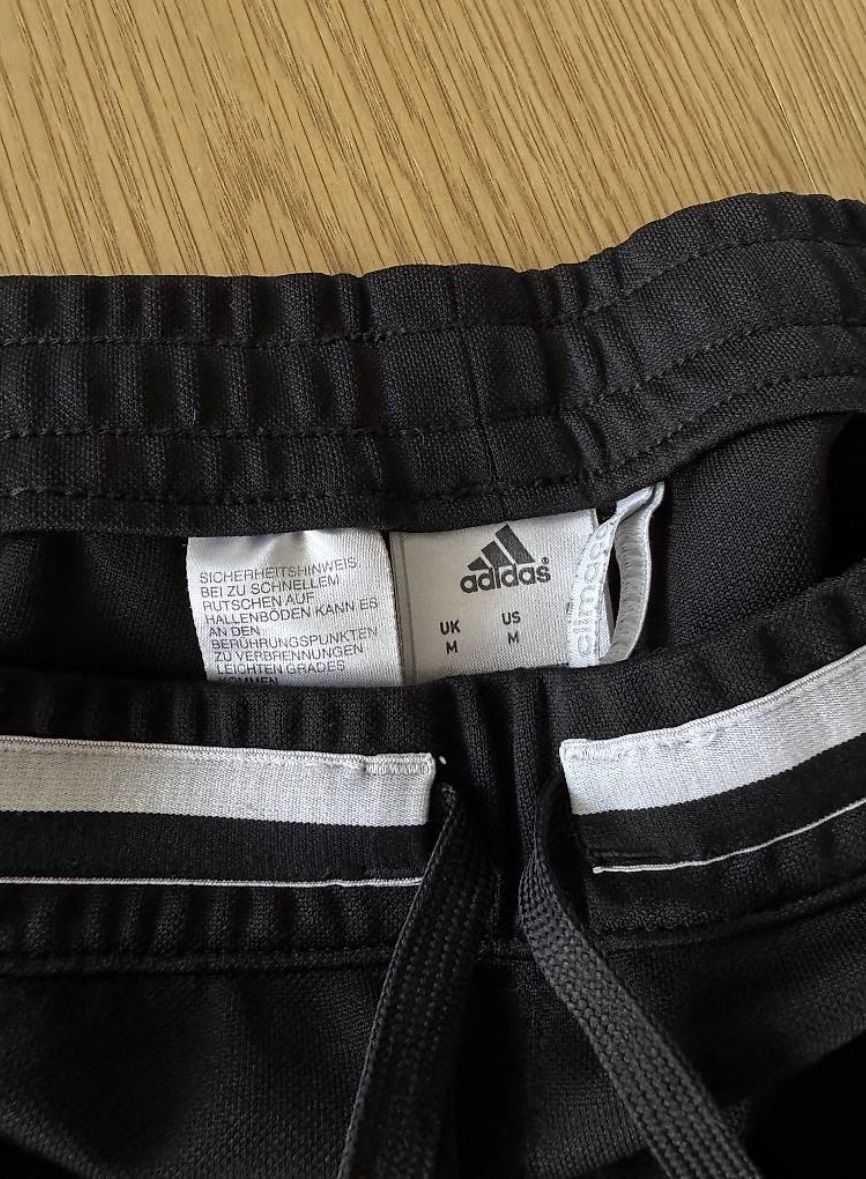Adidas Pantaloni: Adidas Herren Trainerhose climacool, Gr. M – Usato da Sursee venduto da Janst88 1