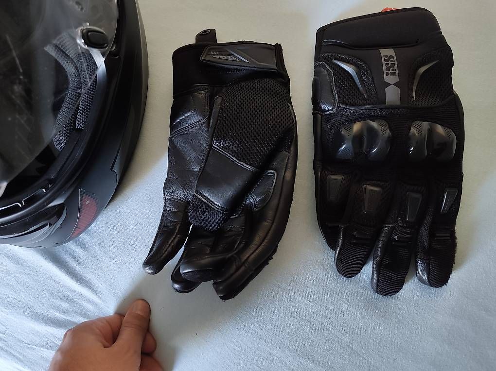 Caschi & visiere: 4XL Helm 4XL Lederhandschuhe iXS – Usato da Basel venduto da atila.01 2