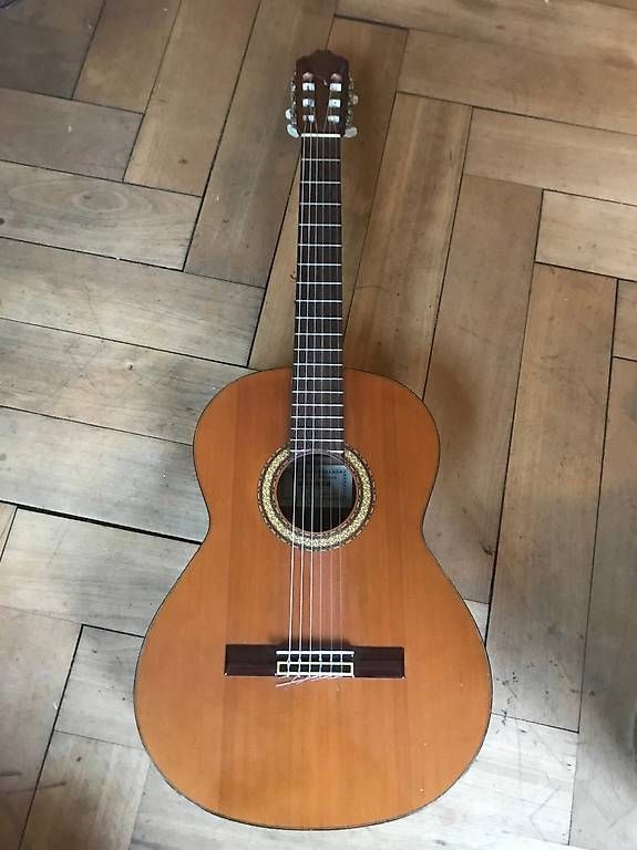 Musikinstrumente: Cuenca Model 40P Classical Guitar – Gebraucht aus Weinfelden von phi_7j97