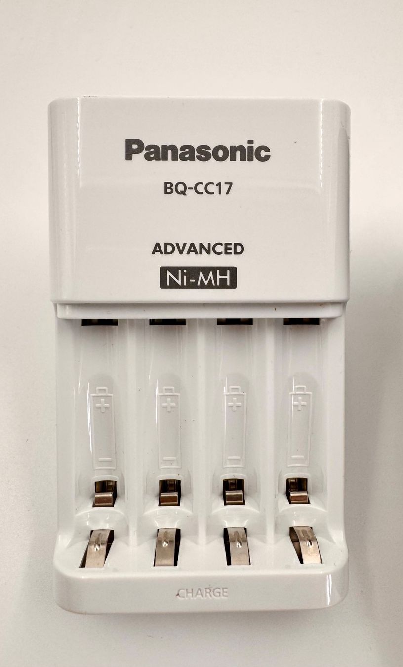 Caricatori & Batterie: Ansmann Powerline2 Ladegerät für 9-V und Panasonic BQ-CC17 – Usato da Hermetschwil-Staffeln venduto da Mobile2013 2
