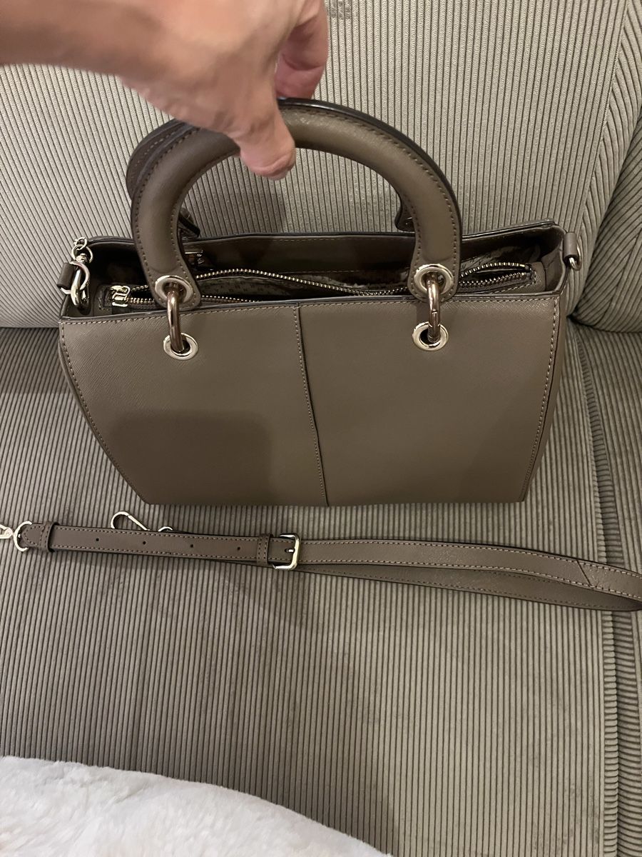 DKNY Borse da donna: DKNY Handbag – Nuovo (secondo la descrizione) da Kloten venduto da Sz.Cz11 2