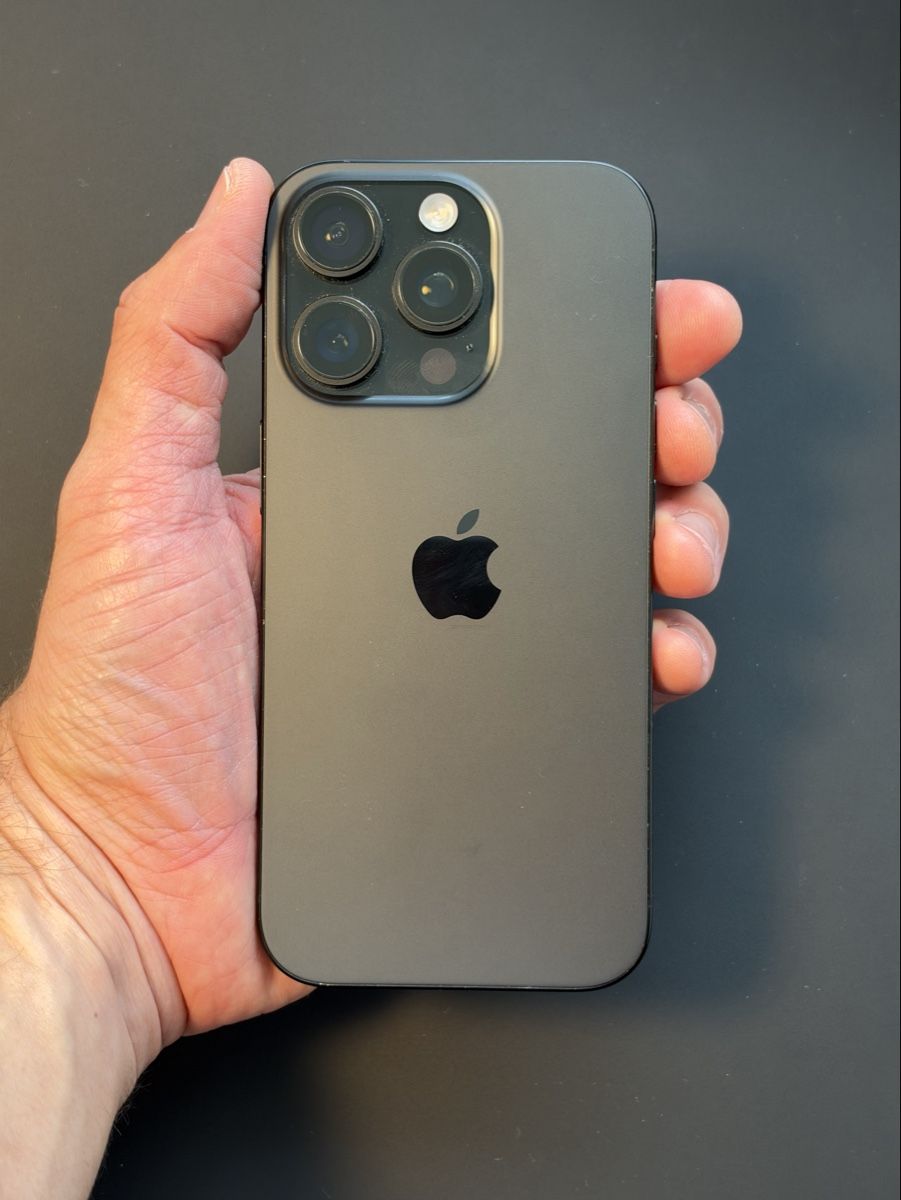 Apple Handys / Smartphones: Apple iPhone 16 Pro, 128GB, Black Titanium, New Condition – Gebraucht aus Hagendorn von nik_9x6x 3