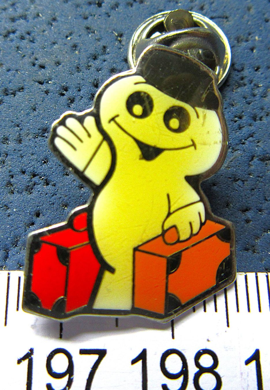 Maga Placchette & Badge: BIO REISE PIN MAGA – Usato da Ettingen venduto da Hausi4711