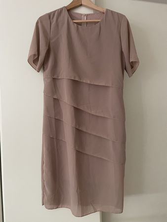 Festliches Sommerkleid- Ware aus China