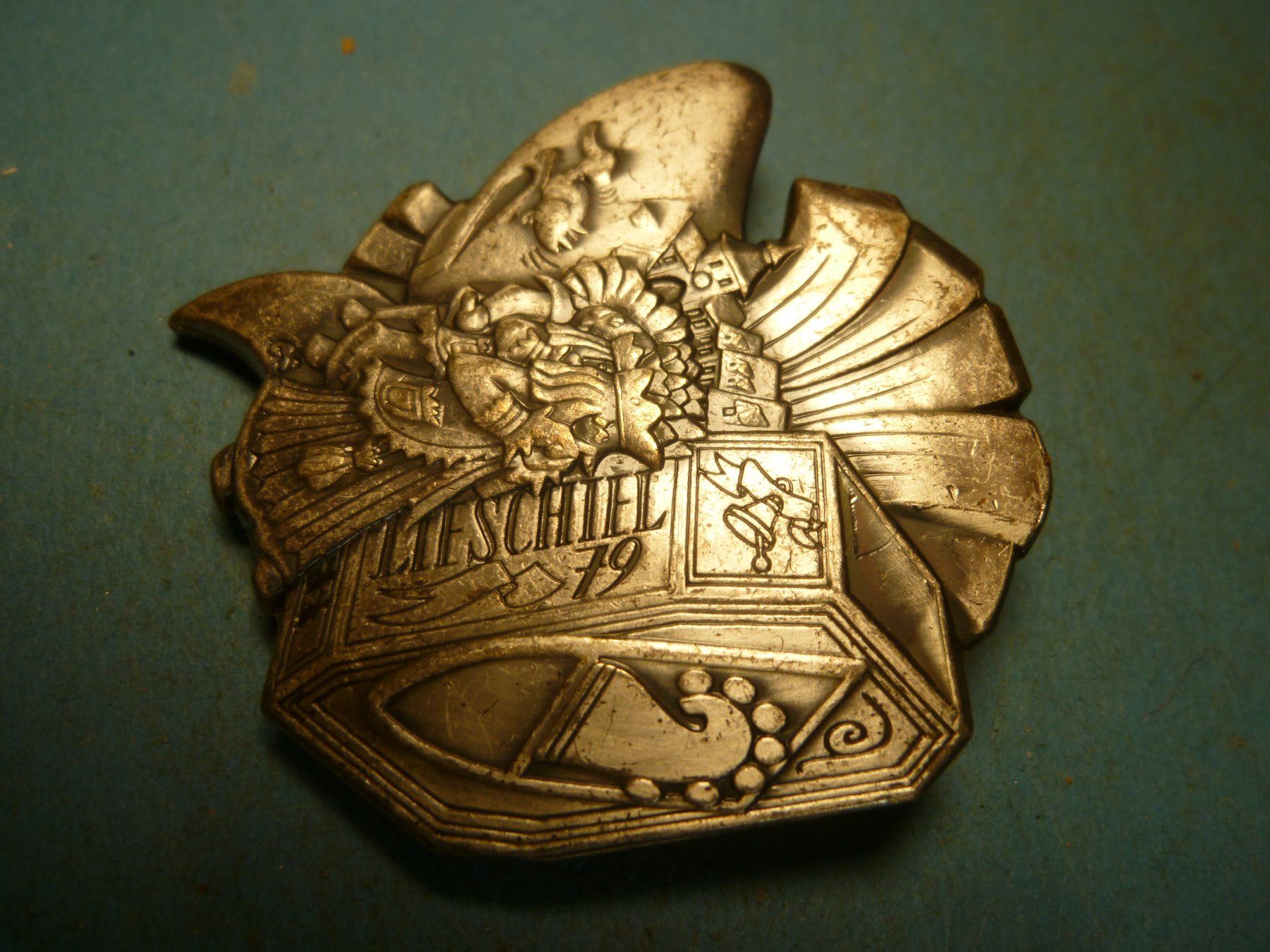 Plaquettes & Badges: LIESTEL  1979 SILBER – D'occasion à Ried (Muotathal) par Mandarin02