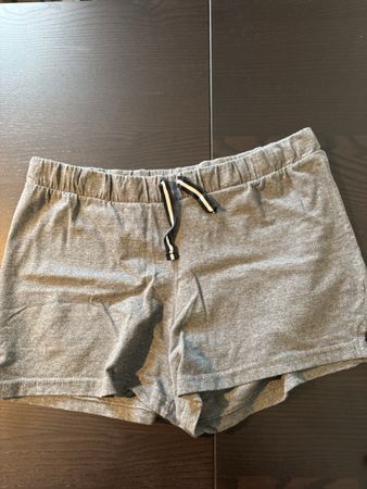 Graue Shorts von Body by Tchibo, Grösse M, neuwertig