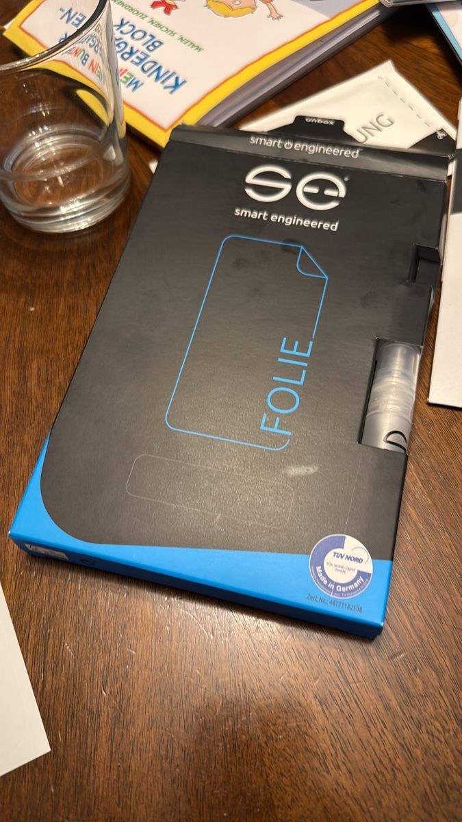Ritocchi & pellicole di protezione: SE 3D Display Folie Iphone 16 Pro – Nuovo (secondo la descrizione) da Luzern venduto da Andrinos 1