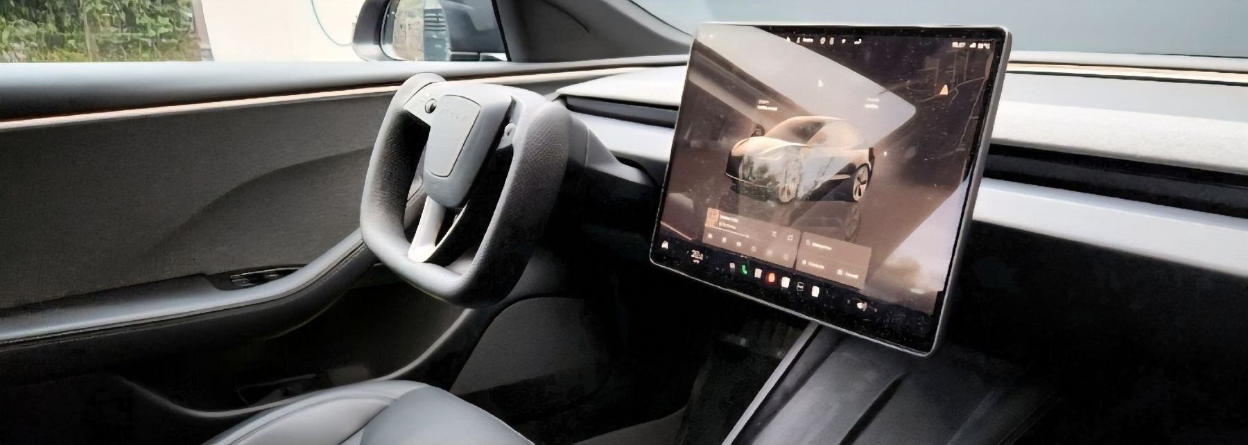Tesla Alle Autoersatzteile: Volant Yoke pour Tesla model 3 highland  – Gebraucht aus Les Avanchets von pre_j78p