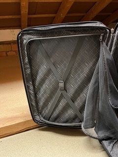 Reisekoffer: Reisekoffer schwarz mit 4 Rädern – Gebraucht aus Zürich von acinom01 2