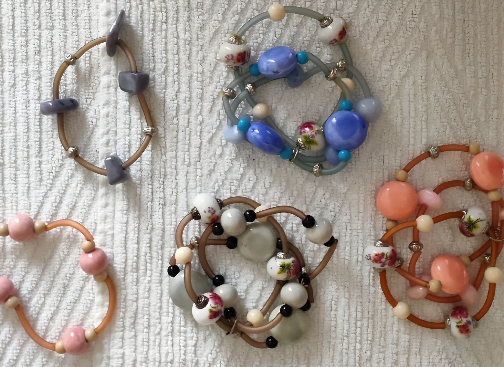Bracciali & Braccialetti: Armbänder für Kinder – Nuovo (secondo la descrizione) da Luzern venduto da Luzern_Energy