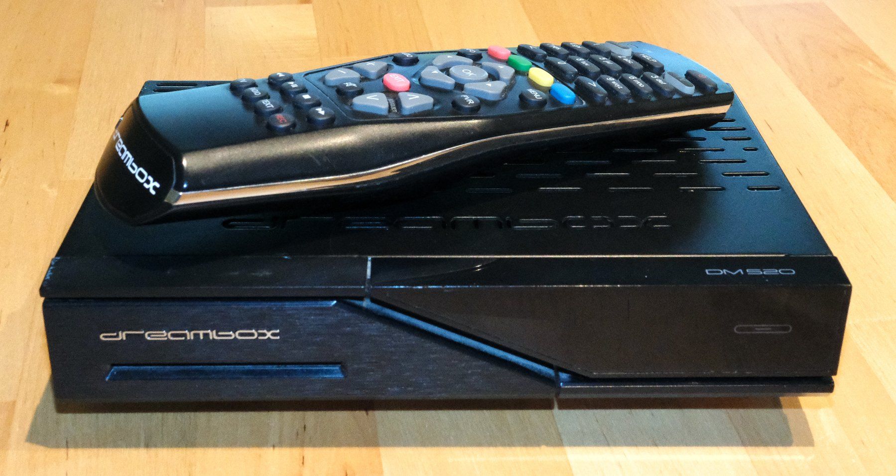 Receiver: DreamBox DM520 Cable/Terrestrial Receiver DVB-C/DVB-T2 – Gebraucht aus ROLLE von Botrem 4