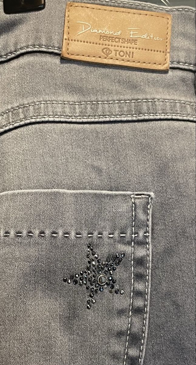 Jeans: Jeans Hose Toni 46 grau – Gebraucht aus Oberwil BL von moneymaker1 3