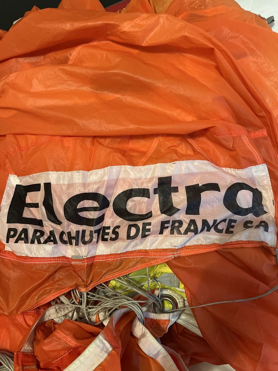 Sport dell'aria & Aquiloni: Voile parachute Electra 150 – Usato da Cernier venduto da MUM_usinage 2