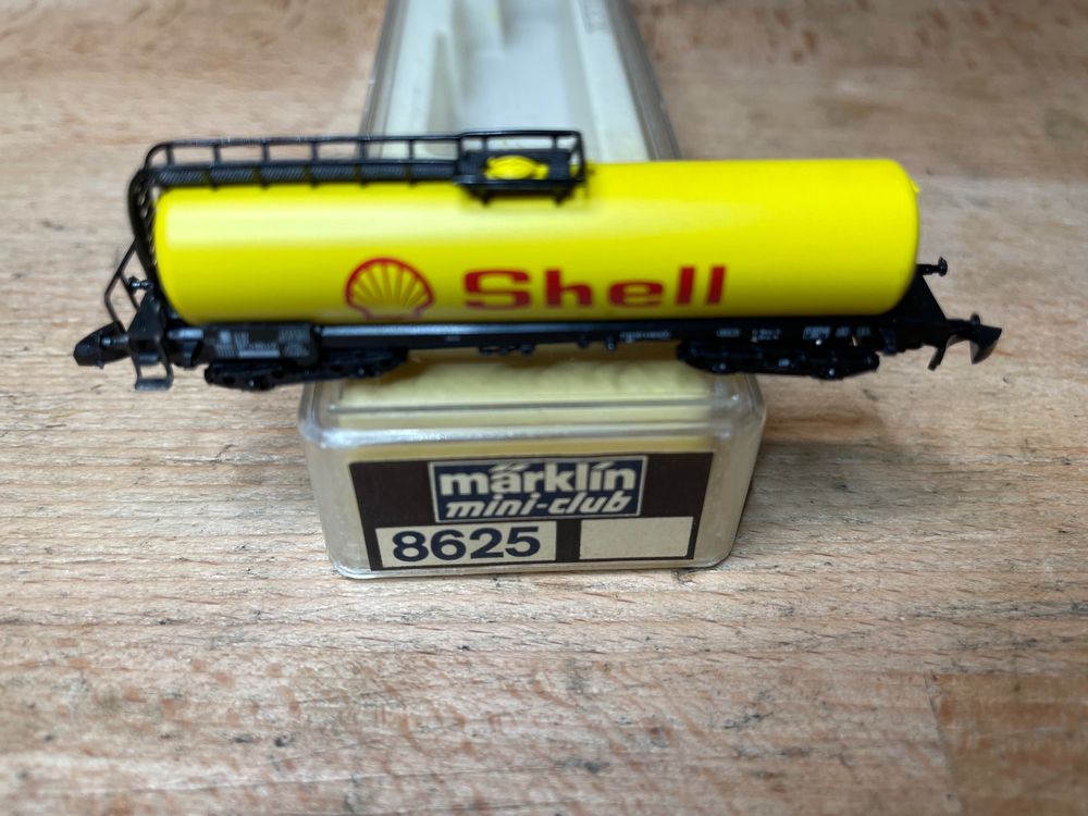 Marklin Z 8625 Kesselwagen SHELL (Neu und originalverpackt) in ...
