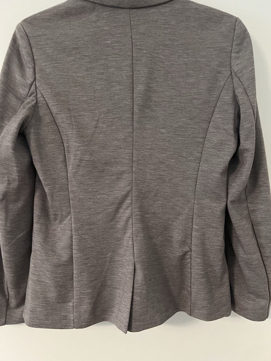 H&M Completi & Tailleur: H&M Blazer grau (Gr. 40) – Usato da Winterthur venduto da mel_wy 3