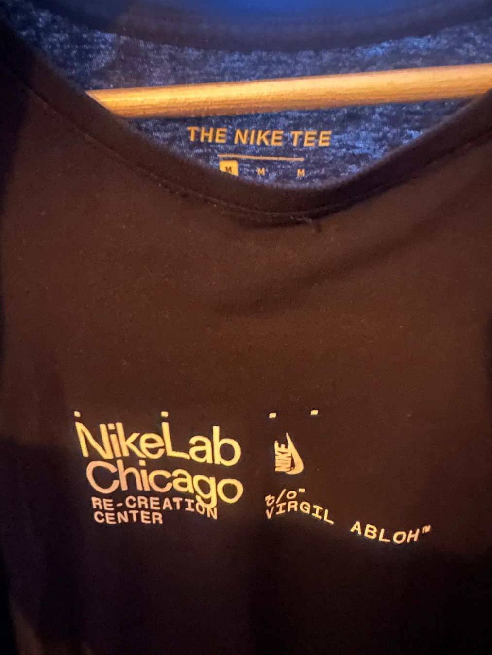 Nike T-Shirts: Virgil Abloh Nike Shirt (M) – Gebraucht aus Bern von XXM38 1