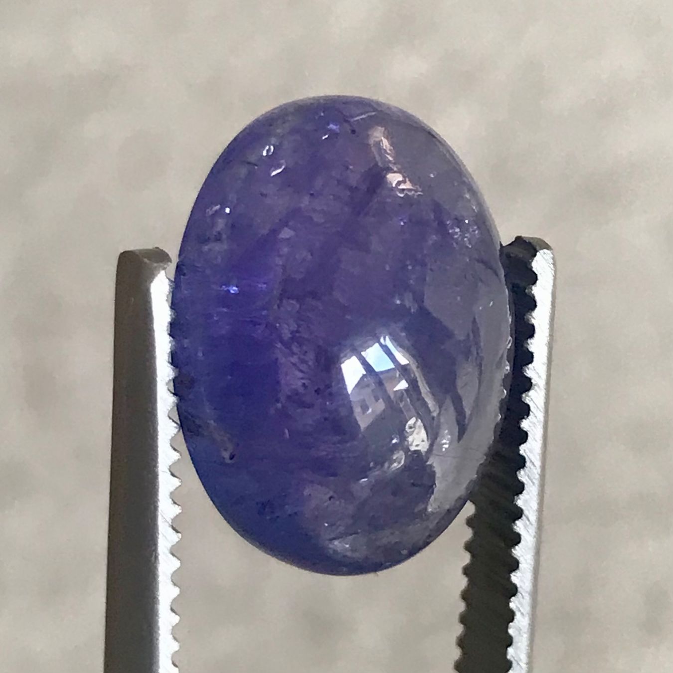 Pietre preziose: top Tansanit Cabochon, 10.1 Karat, Tanzanite – Nuovo (secondo la descrizione) da Biel venduto da djvalbnc 1