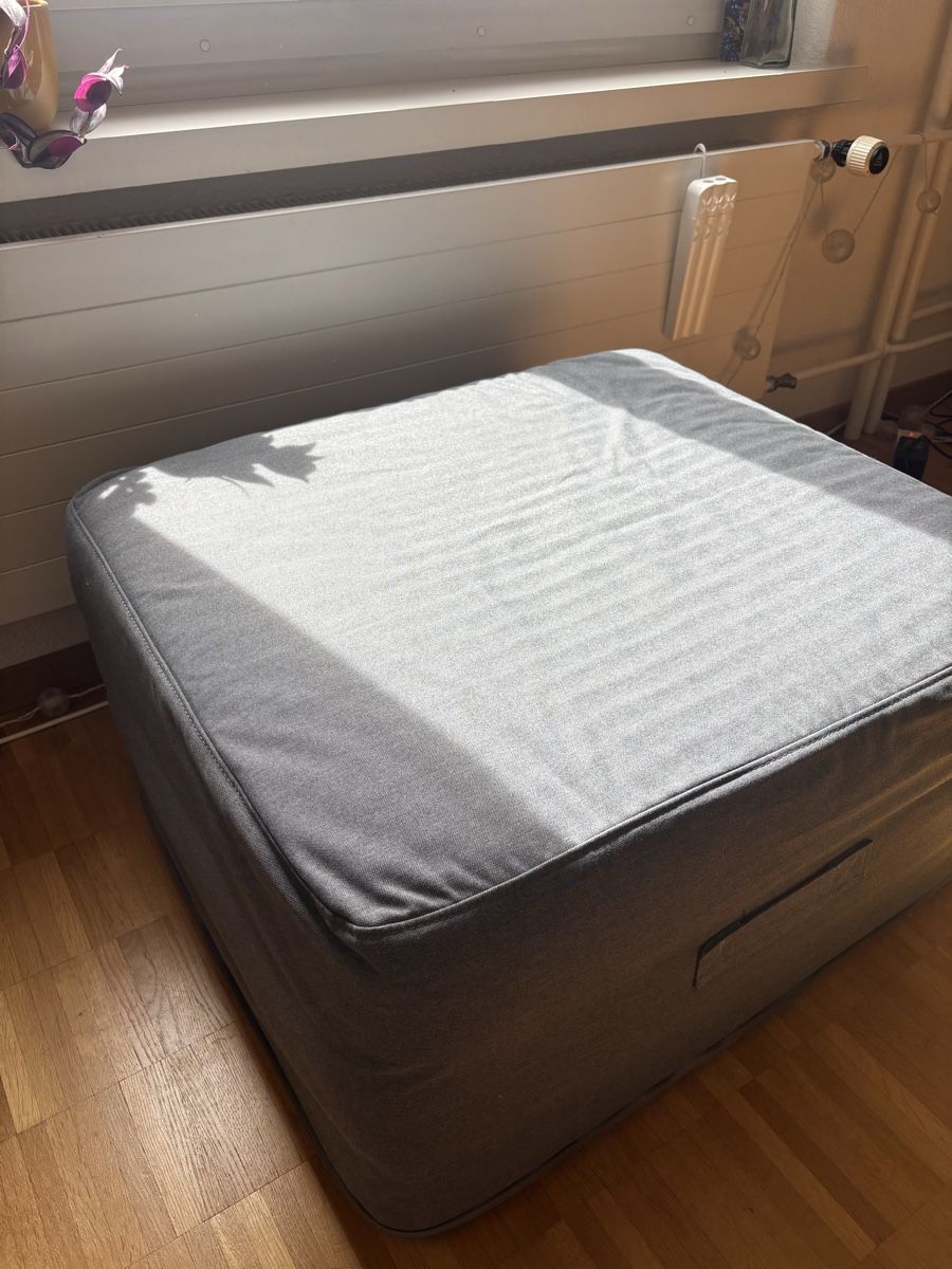 Ikea Letti: Ikea VITHÄLL sofa bed/ pouffe/ guest bed – Usato da Zürich venduto da beg_c6l2 2