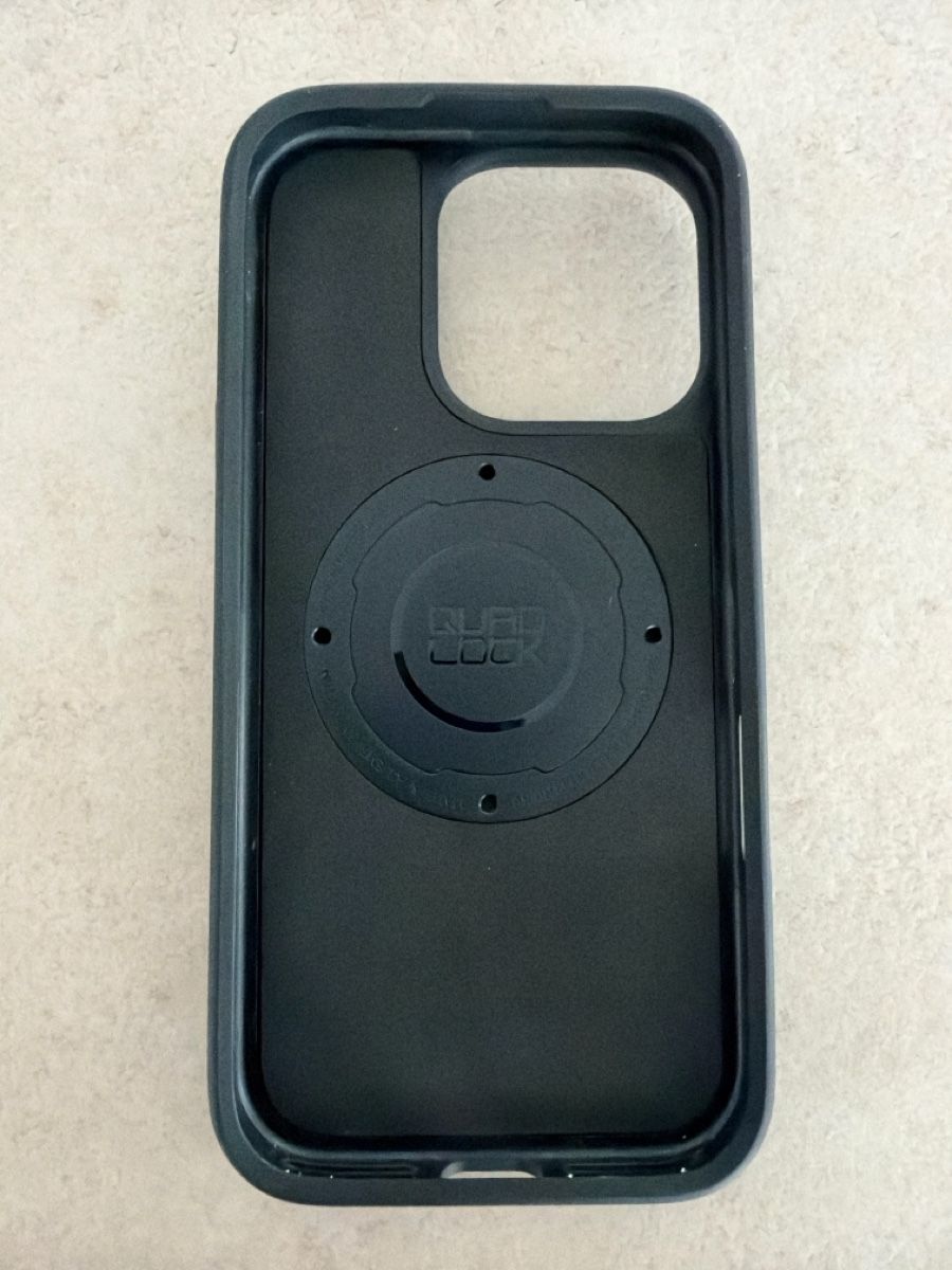 Quad Lock Coques & Protection écran: Quadlock Hülle iPhone 16 Pro – D'occasion à Richterswil par Schoetto