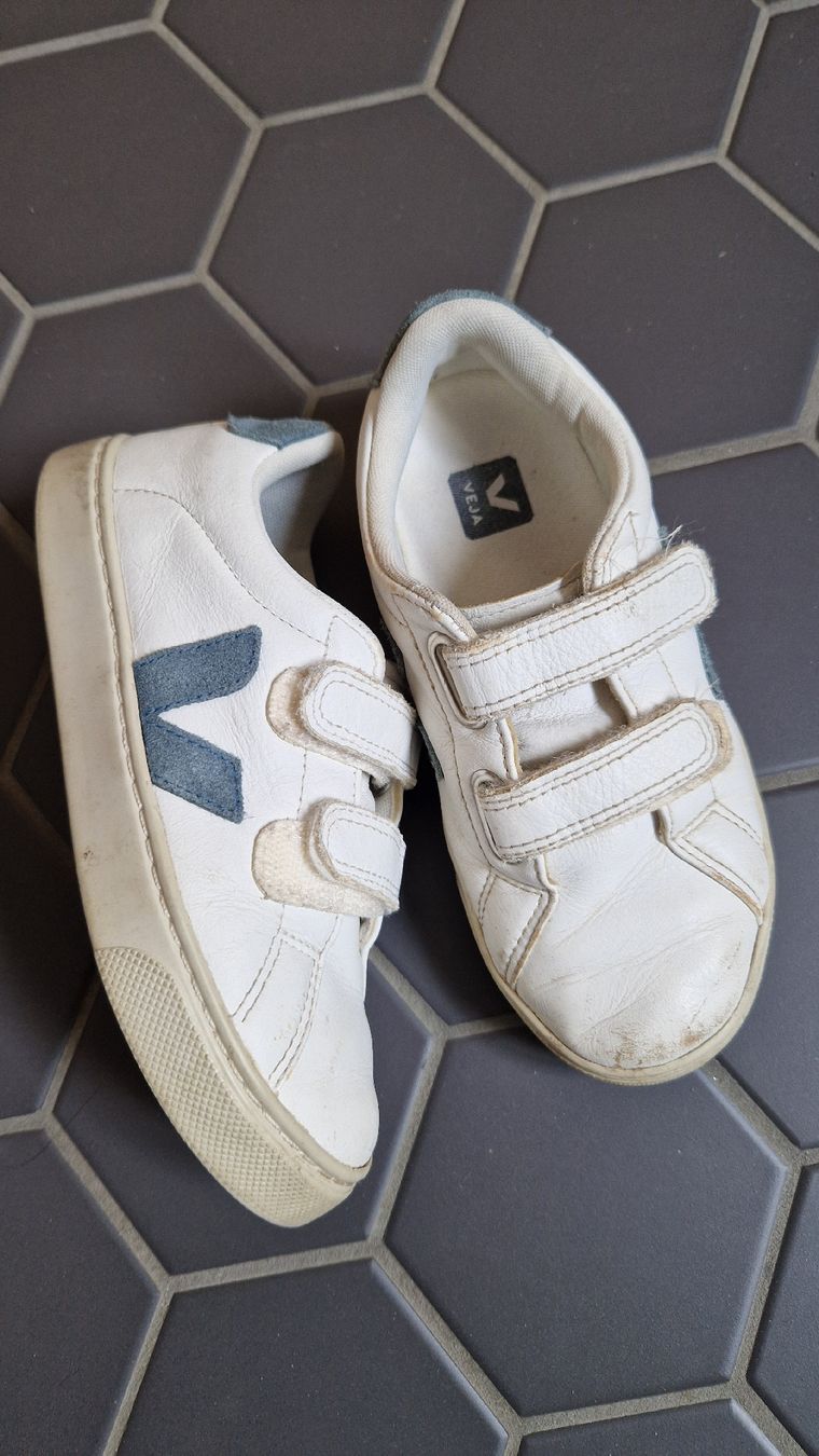 Veja Scarpe per ragazzi: Veja Sneakers Grösse 32 – Usato da Wettingen venduto da Diphtong 2