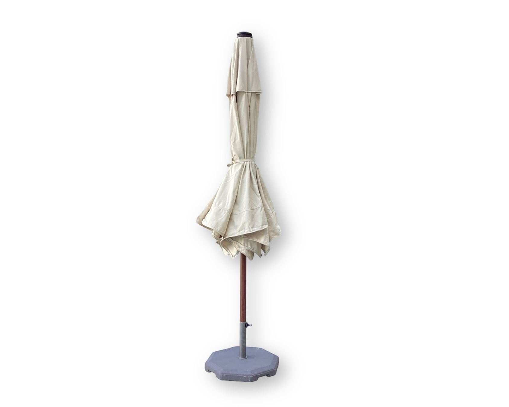 Ikea Ombrelloni: IKEA Bestö Sonnenschirm Beige – Usato da Zürich venduto da Restwert_Zuerich 3