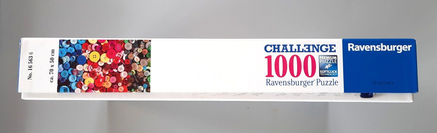 Ravensburger Puzzle: 1000er Puzzle Ravensburger Knöpfe – Usato da Stettlen venduto da wewe54 1