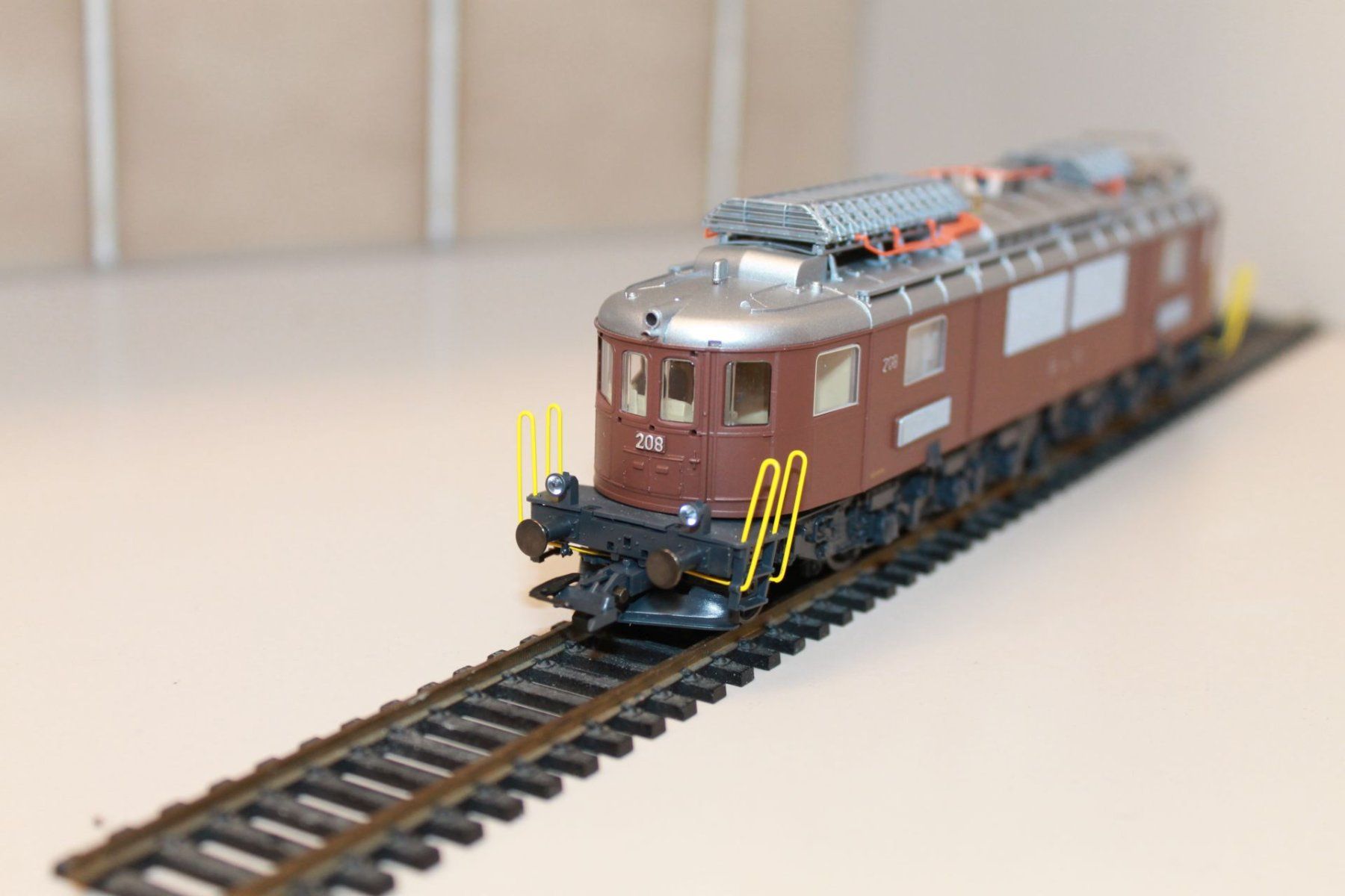 Roco Modellini di ferrovie: BLS Be 6/8 – Usato da Birmensdorf ZH venduto da Buhwil18 3