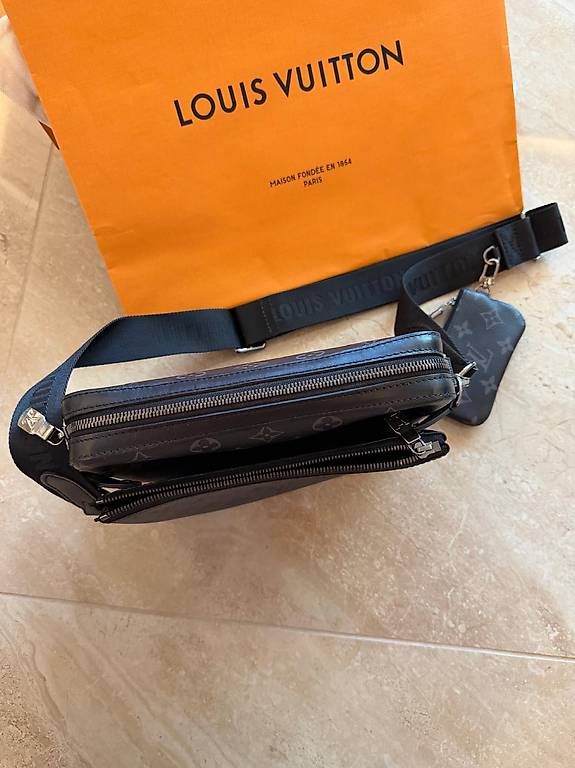 Sacs: Louis Vuitton Trio Messenger Monogram Eclipse - Full Set  – D'occasion à Diessenhofen par deu_5fnl 2