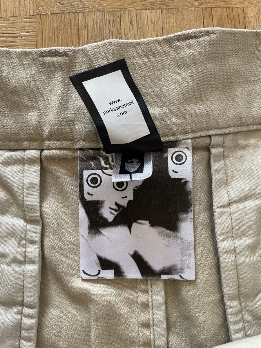Hosen: Perks & Mini / PAM Shorts size Medium very good condition – Gebraucht aus Basel von aharon.no1 2