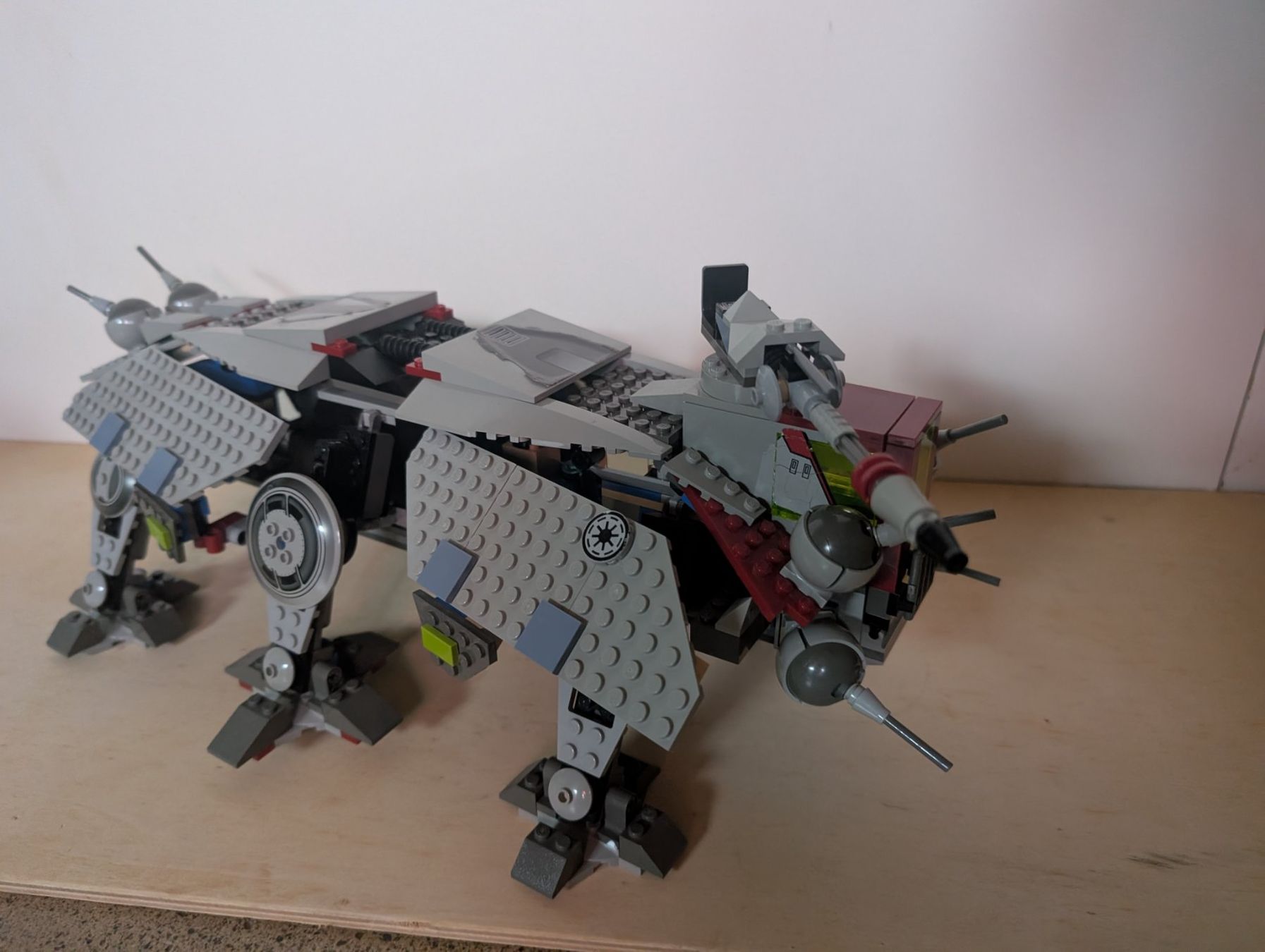 Lego Giocattoli: Lego Star wars 4482 AT-TE – Usato da Suhr venduto da qui_xw2v 3