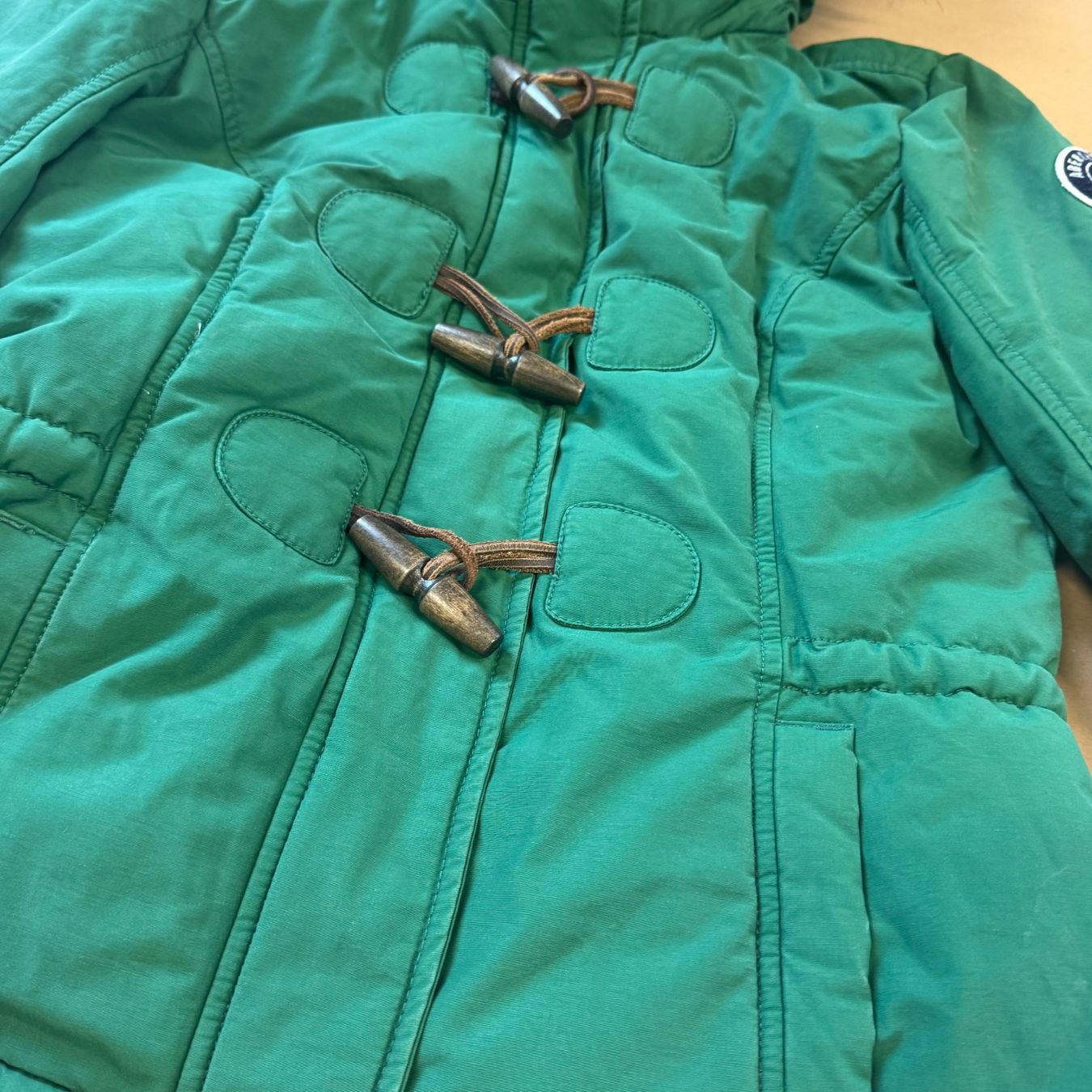 Abercrombie Giacche: Abercrombie and Fitch green winter jacket – Usato da St. Gallen venduto da sourced_limited 3