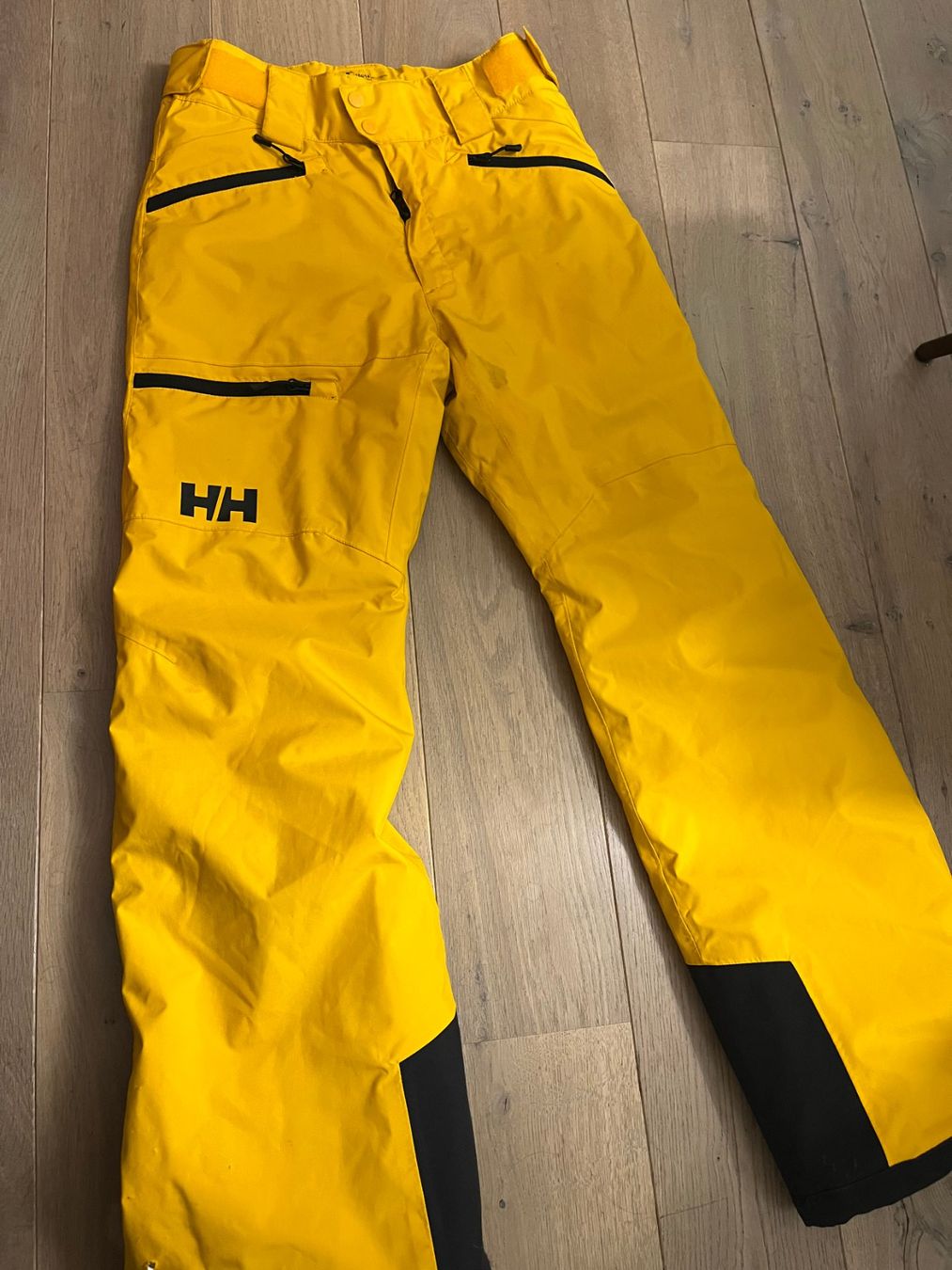 Pantaloni: Skihose Helly Hanson - Juniors Elements` Ski Pants – Usato da Winterthur venduto da ricarma