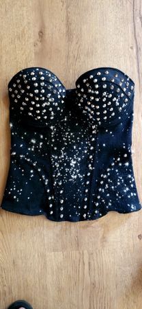 Korsett Top – Schwarz mit Niete