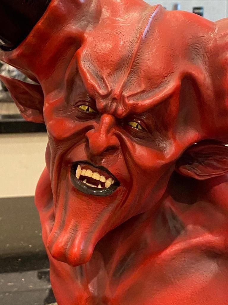 Statuette: Lord of Darkness – Nuovo (secondo la descrizione) da Sirnach venduto da Sandjoo