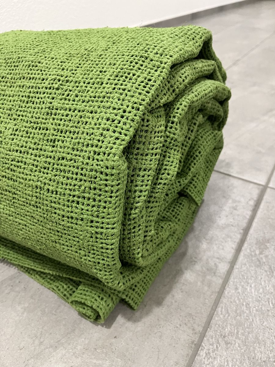 Tapis: Campingteppich grün 200x400 cm – D'occasion à Derendingen par Sabine16 1