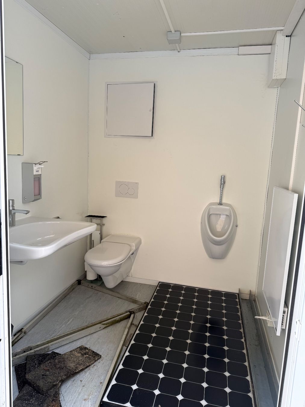 Conteneurs de construction: WC- Container – D'occasion à obersteckholz par koebu1291 3